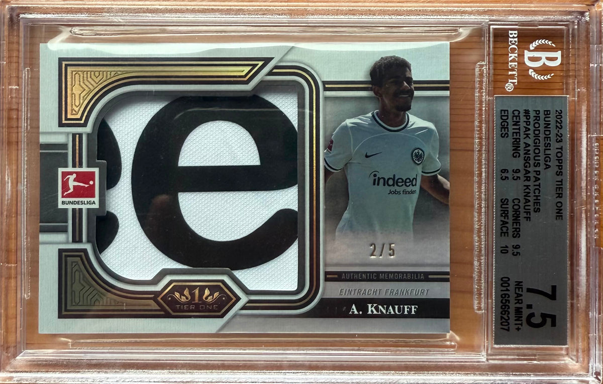 Beckett 7.5 2022-23 TOPPS TIER ONE
BUNDESLIGA
PRODIGIOUS PATCHES #PAK ANSGAR KNAUFF 2/5