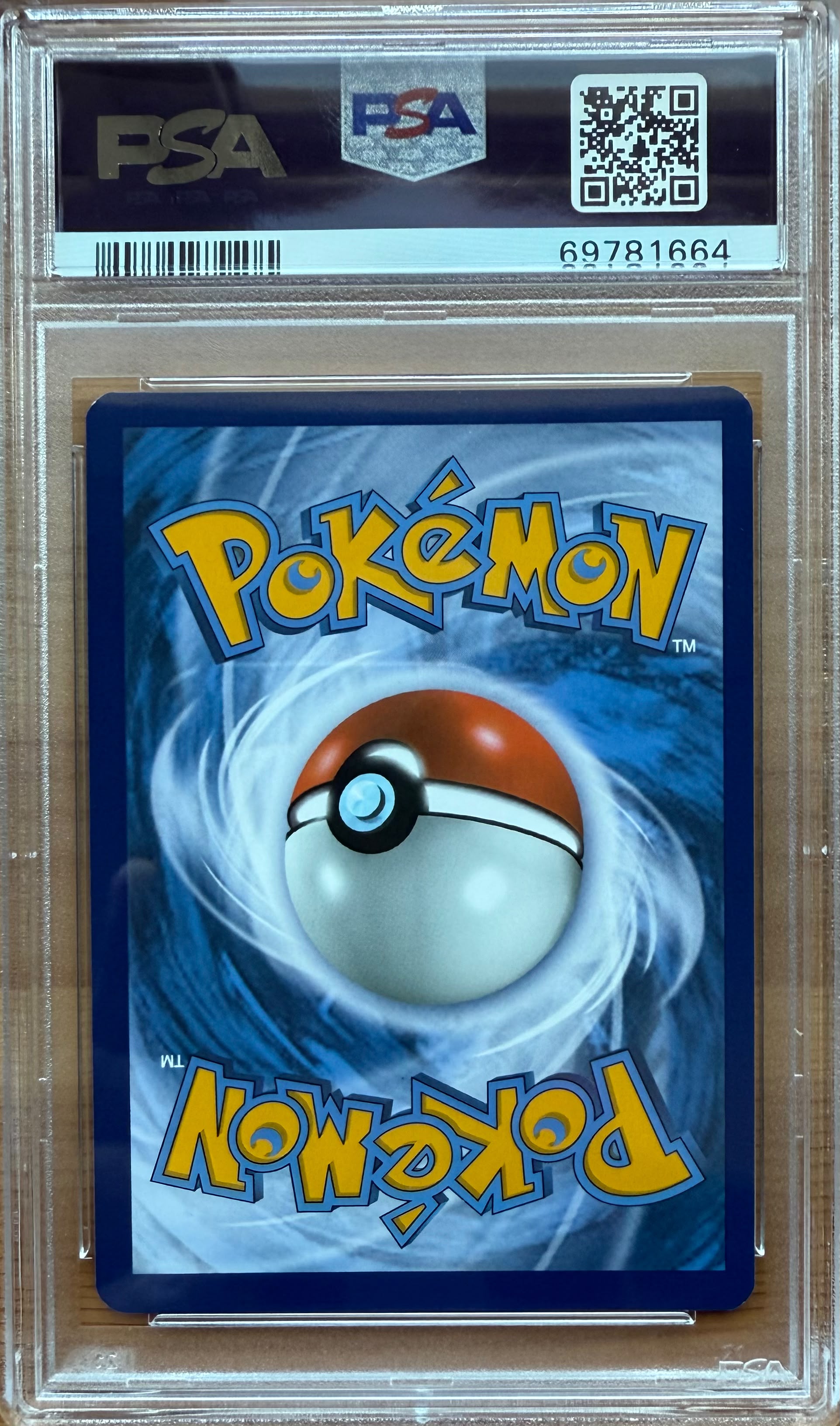 2020 POKEMON SWSH
FA/GLURAK VMAX
DARKNESS ABLAZE - GERMAN PSA 10
